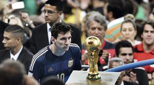梅西为什么在阿根廷队打球