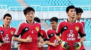 中国打泰国足球